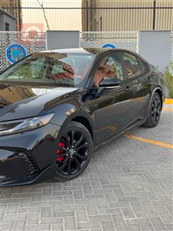 تۆیۆتا کامری